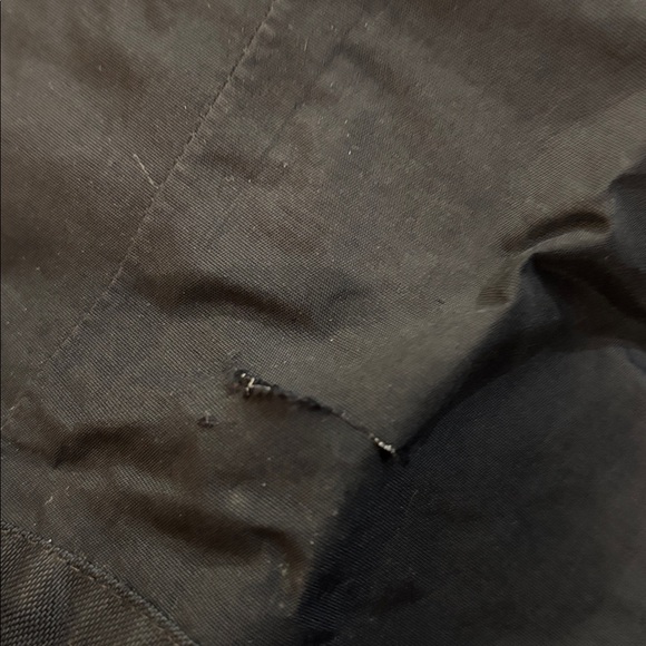 The Northface men’s black snow pants size large - Picture 15 of 15